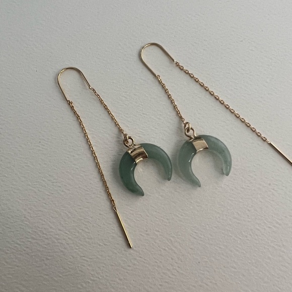 Long Tassel Chain with Moon Horn Natural Stone Pendant- Boho Edgy Earrings - Picture 14 of 16